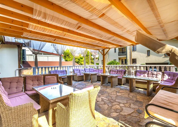 Leslion Turunc Bed & Breakfast Marmaris