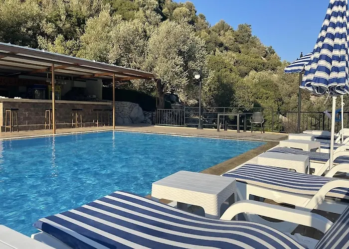 Bed & Breakfast Leslion Turunc 3*