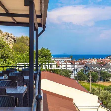 Leslion Turunc 3* 말마리스